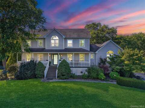 83 Heritage Lane, Lagrangeville, NY 12540