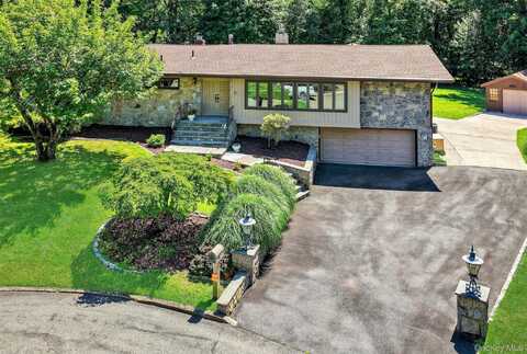 10 Wesley Court, Congers, NY 10920