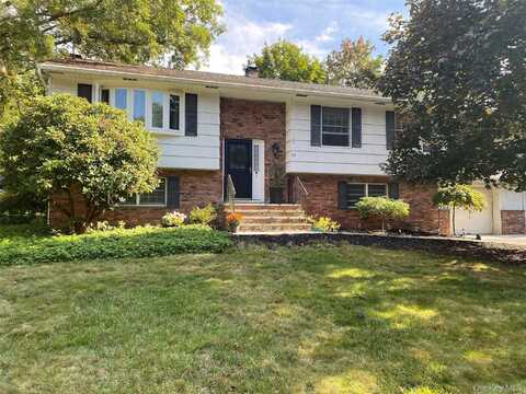 52 Woodland Road, Highland Mills, NY 10930