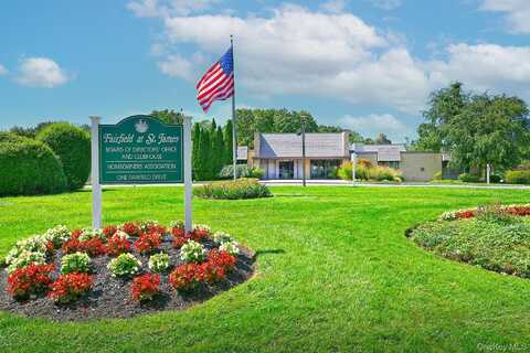 704 Cabot Court W, Saint James, NY 11780