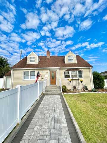 745 S Oyster Bay Road, Bethpage, NY 11714