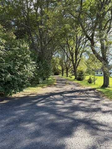 237 Rockefeller Lane, Red Hook, NY 12571