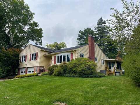 20 Kimball Road, Poughkeepsie, NY 12601