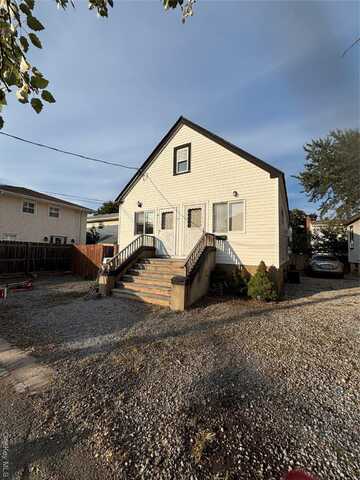 3 4th Street, Bayville, NY 11709