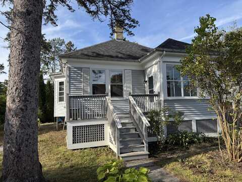 42 Murray Street, Portland, ME 04103