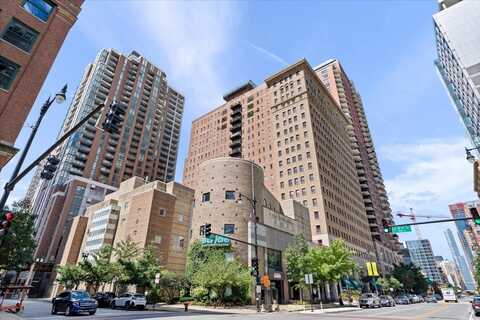 40 E 9th Street, Chicago, IL 60605