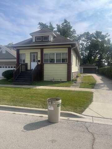 3913 Grove Avenue, Brookfield, IL 60513