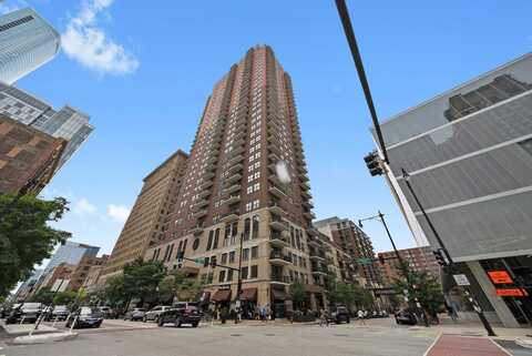 41 E 8th Street, Chicago, IL 60605