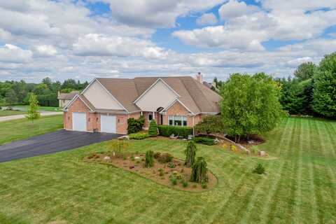 560 Birch Hollow Drive, Antioch, IL 60002