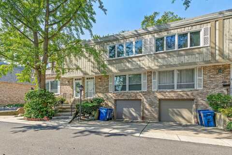 1924 Wilmette Avenue, Wilmette, IL 60091