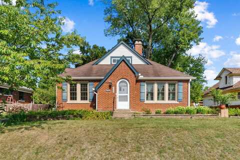 1127 Bellevue Avenue, Elgin, IL 60120