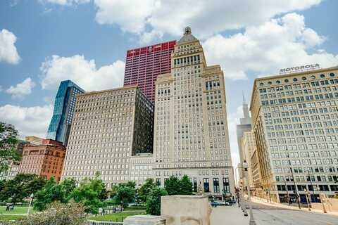 310 S Michigan Avenue, Chicago, IL 60604