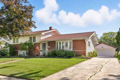 125 N Stratton Lane, Mount Prospect, IL 60056
