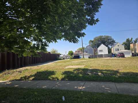 2246 S Ridgeway Avenue, Chicago, IL 60623