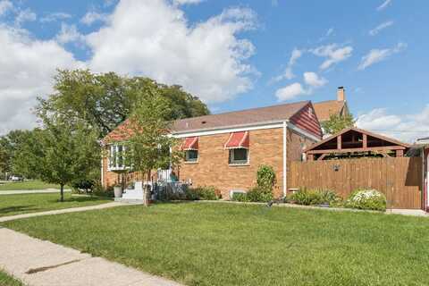 9945 Sunnyside Avenue, Schiller Park, IL 60176