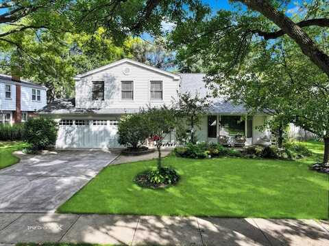 1556 Shenandoah Lane, Naperville, IL 60563
