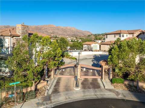 556 Via Pueblo, Riverside, CA 92507