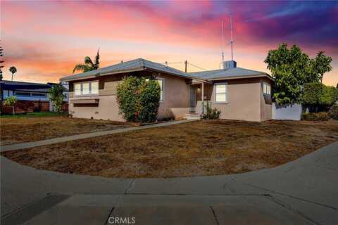 7800 Babcock Avenue, North Hollywood, CA 91605