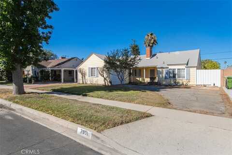 7931 Lasaine Avenue, Northridge, CA 91325