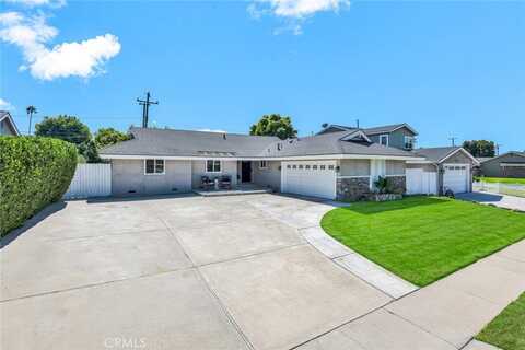12872 Woodlawn Avenue, Tustin, CA 92780