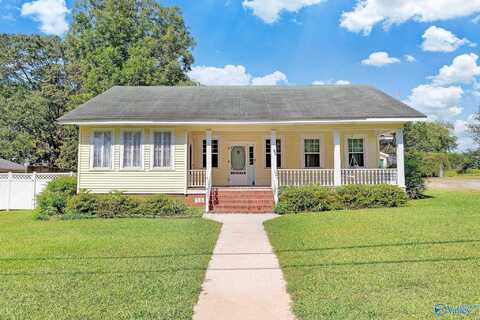1307 Sparkman Street SW, A B Hill, AL 35640