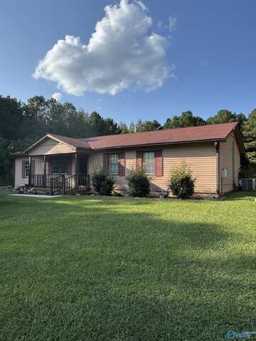 168 Sharp Road, Somerville, AL 35670