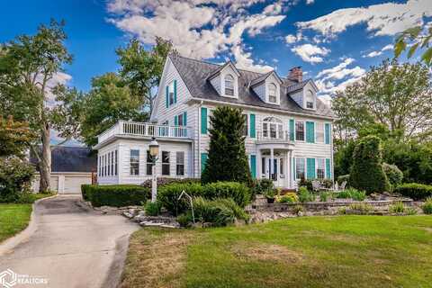 1116 W Main Street, Marshalltown, IA 50158
