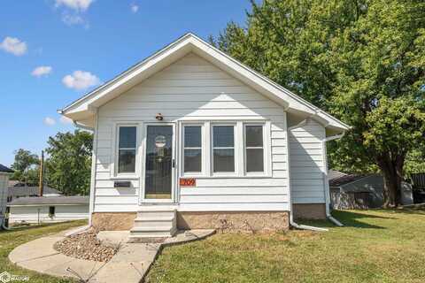 709 E 9th Street S, Newton, IA 50208