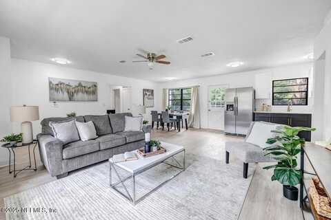 718 MELSON Avenue, Jacksonville, FL 32254