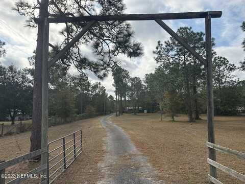 5623 MAVERICK Road, Middleburg, FL 32068