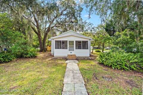 300 E COCHRAN Avenue, Hastings, FL 32145
