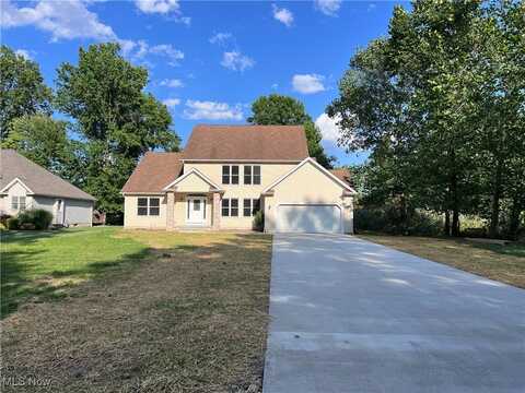 2545 Hilltop Road, Richmond Heights, OH 44143