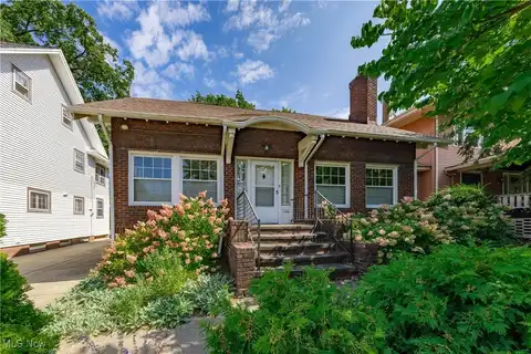 1485 Waterbury Road, Lakewood, OH 44107
