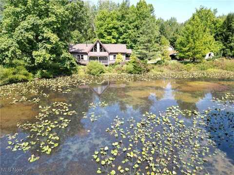 819 Braceville Robinson Road NW, Newton Falls, OH 44444