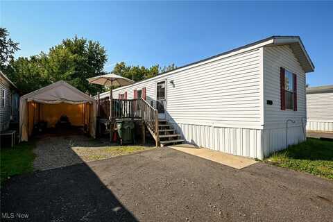 6287 Cara Drive, Ravenna, OH 44266