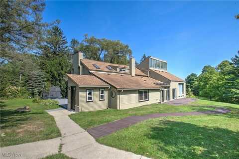 11375 Bean Road, Chardon, OH 44024