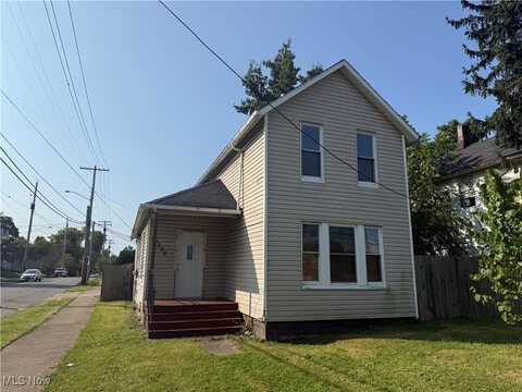 10324 Harvard Avenue, Cleveland, OH 44105