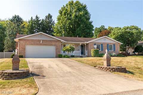 5528 Oakcliff Street SW, Canton, OH 44706