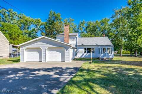 1801 49th Street NW, Canton, OH 44709