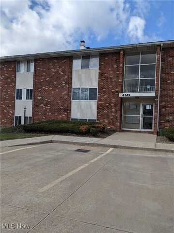 4349 Inner Circle Drive unit: A5, Brunswick, OH 44212