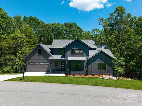 611 Crystal Heights Drive, Hendersonville, NC 28739