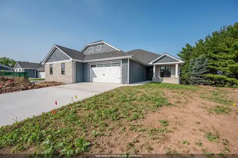 2724 Castaway Court, Green Bay, WI 54311