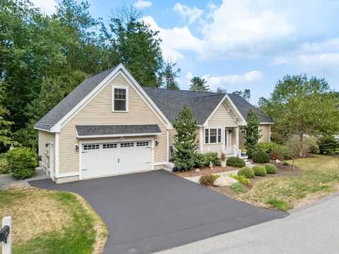 30 Honeycomb Way, Newmarket, NH 03857