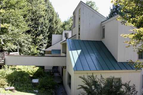 956 Butternut Hill Road, Waitsfield, VT 05673