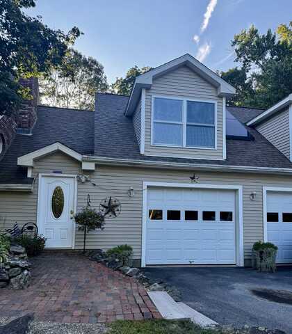 13A Blunt Street, Derry, NH 03038
