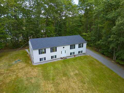 30 Johnson Meadow Road, Hampstead, NH 03841