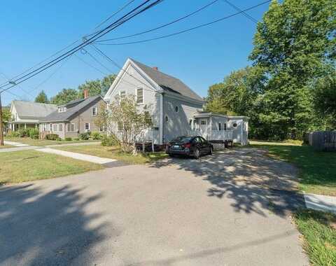 28 Railroad Avenue, Rochester, NH 03839