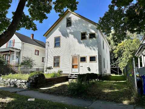 29 Hopkins Street, Rutland, VT 05701