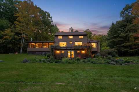 6 Fox Lane, Westford, VT 05494