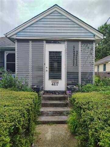 4817 FRENCHMEN Street, New Orleans, LA 70122